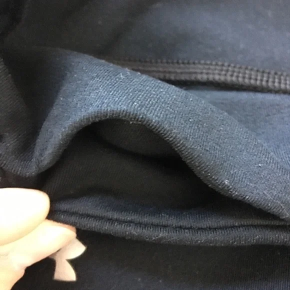 Under Armour Cropped Workout Pants - Picture 6 of 6